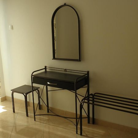 Nikolakakis Rooms Lavrio Zimmer foto